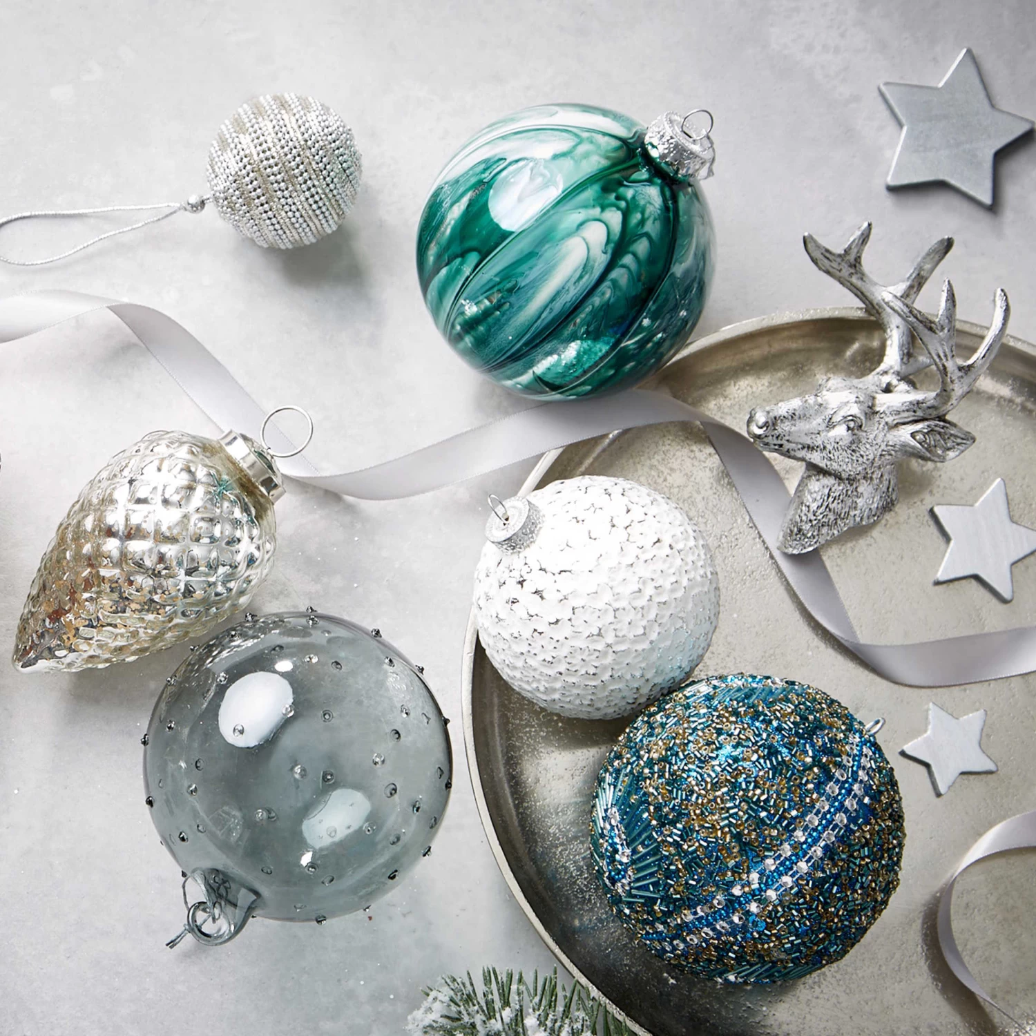 Deko-Teller Ø27cm BANQUET In Silber 7 Deko-Teller Ø27cm BANQUET In Silber – Bild 5