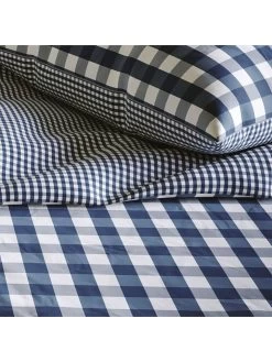 CHEVIGNON Kissenhülle In Dunkelblau -Petromax Store chevignon kissenhulle in dunkelblau 2