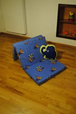 DIE MAUS - Kinderklappmatratze, 60 X 120 X 6cm, Mit Tragegriff & Klettversc... -Petromax Store die maus die maus kinderklappmatratze 60 x 120 x 6cm mit tragegriff and klettversc 2
