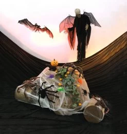 Halloween Fledermaus In Schwarz - Breite: 120cm -Petromax Store europalms halloween fledermaus in schwarz breite 120cm 2