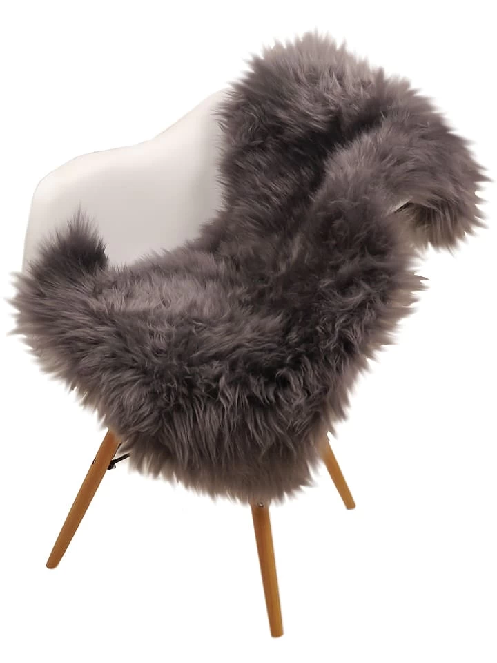 Dekorationslammfell In Grau 4 Dekorationslammfell In Grau – Bild 2