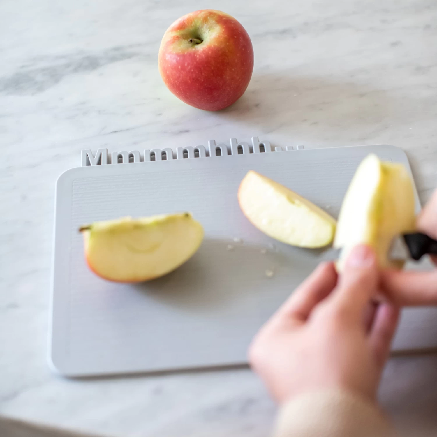 Koziol HAPPY BOARD Mmmmhhh... - Frühstücksbrettchen In Cotton White 6 Koziol HAPPY BOARD Mmmmhhh... - Frühstücksbrettchen In Cotton White – Bild 4