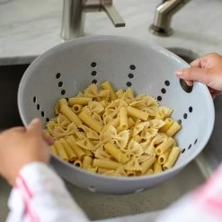 PALSBY L * - Seihe 5l In Organic Green -Petromax Store koziol organic palsby l seihe 5l in organic green 3