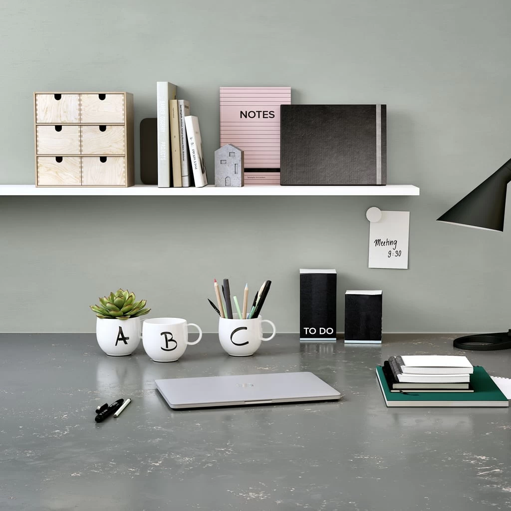 Becher C Letters In Weiß 4 Becher C Letters In Weiß – Bild 2