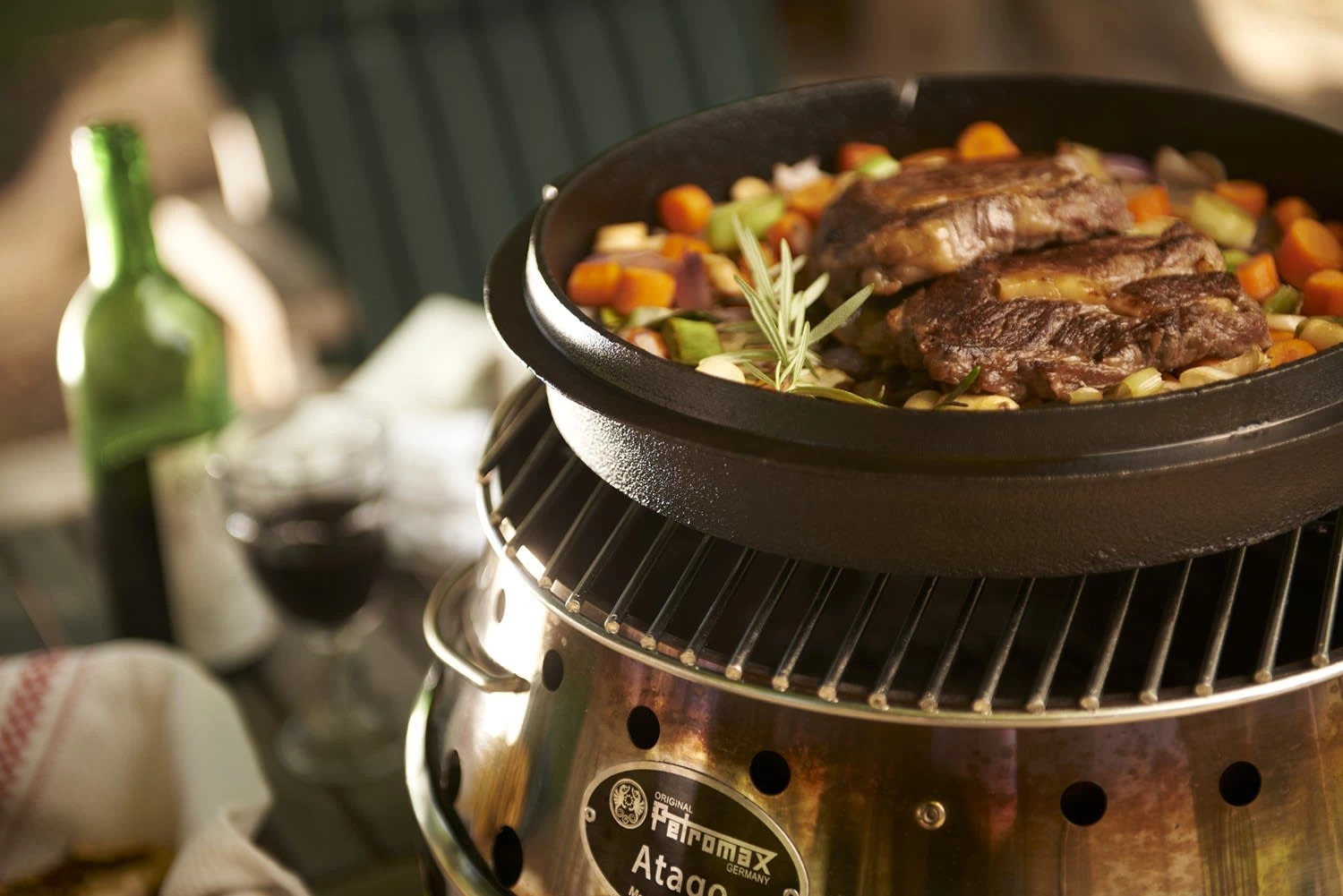 Petromax Feuertopf Gusseisen Ft18-t In Schwarz - 16,1 Liter 11 Petromax Feuertopf Gusseisen Ft18-t In Schwarz - 16,1 Liter – Bild 9