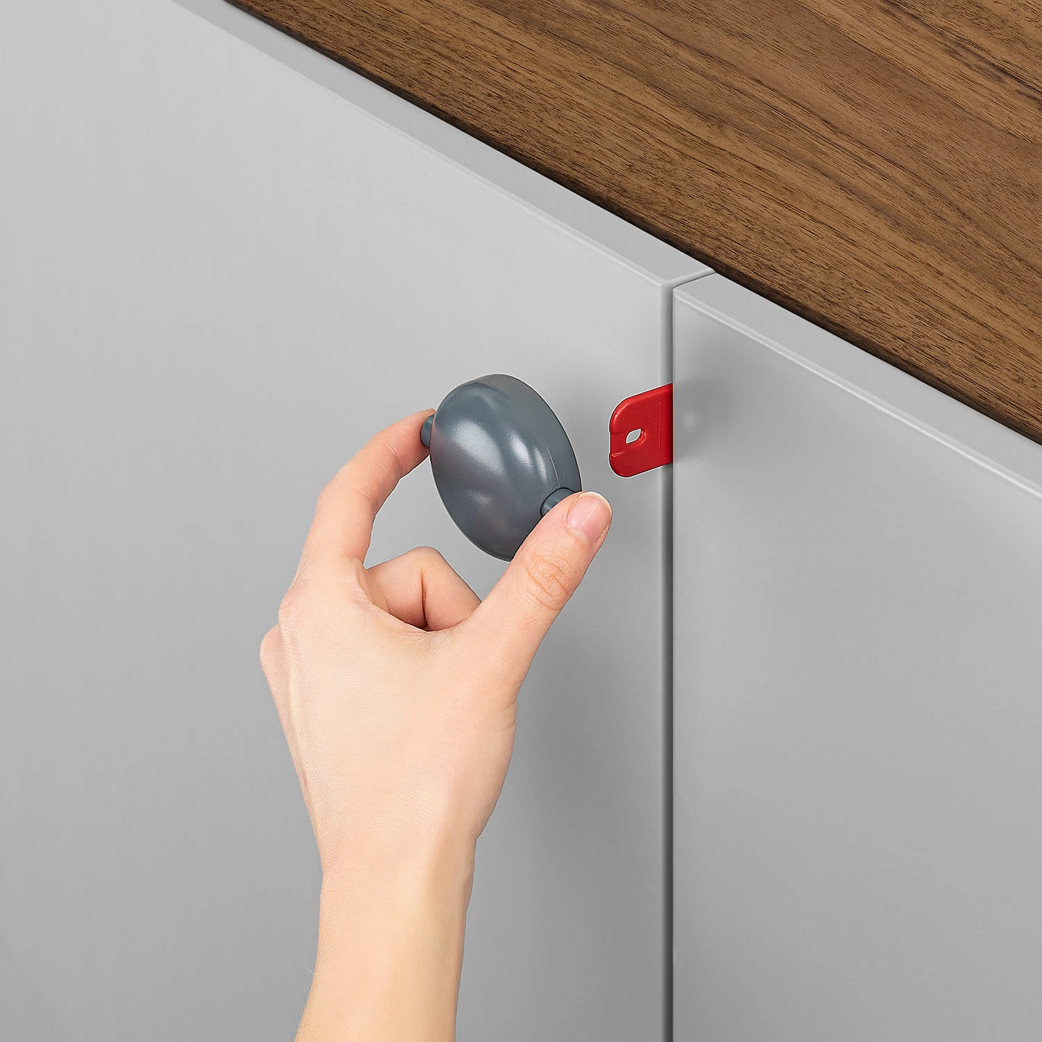 Reer Schrankschloss Für Doppeltüren, Grau 5 Reer Schrankschloss Für Doppeltüren, Grau – Bild 3