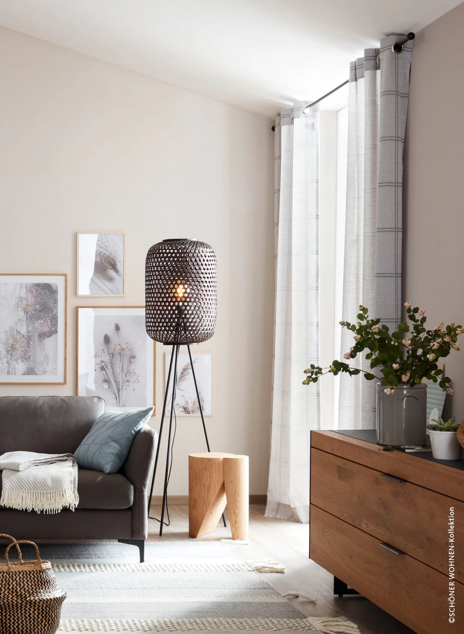 Stehleuchte Calla In Schwarz - (H) 165 Cm X Ø 40 Cm 9 Stehleuchte Calla In Schwarz - (H) 165 Cm X Ø 40 Cm – Bild 7