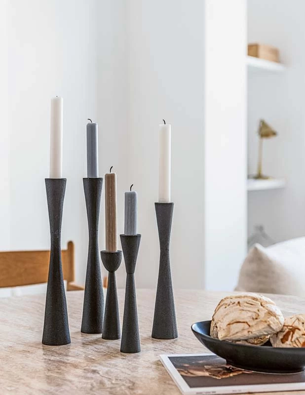 VTwonen Kerzenständer "Metal Black" In Schwarz - 30cm 4 VTwonen Kerzenständer "Metal Black" In Schwarz - 30cm – Bild 2