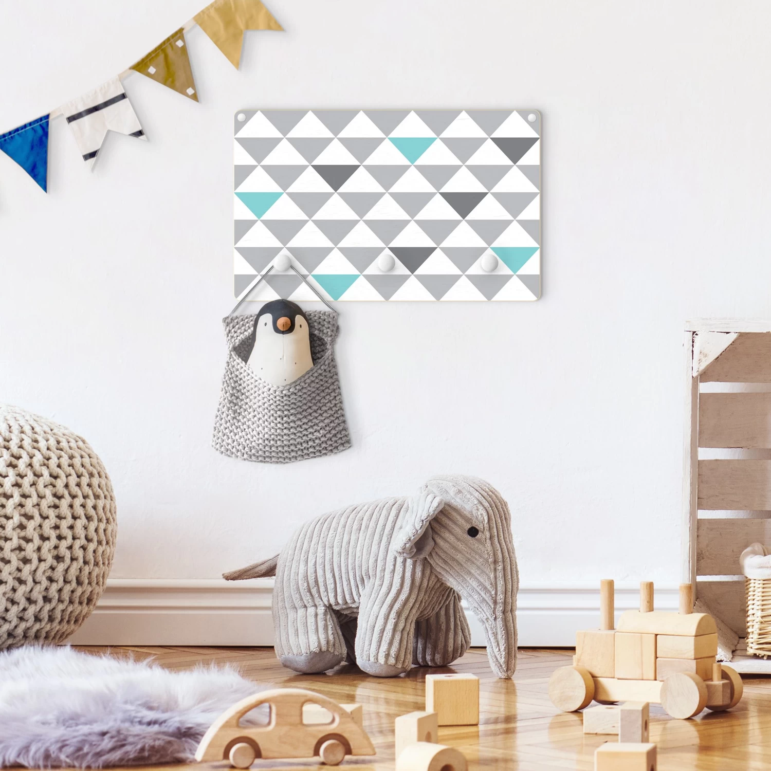 Kindergarderobe Holz - Dreiecke Grau Weiß Türkis In Grau 5 Kindergarderobe Holz - Dreiecke Grau Weiß Türkis In Grau – Bild 3