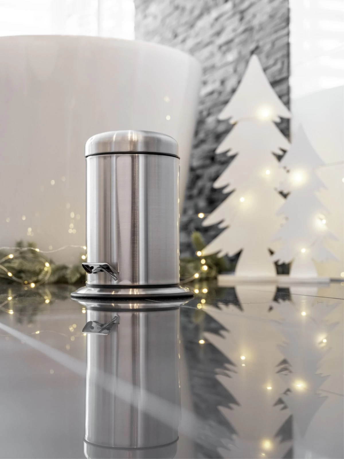 Wenko Treteimer Nova Edelstahl In Satiniert 13 Wenko Treteimer Nova Edelstahl In Satiniert – Bild 11