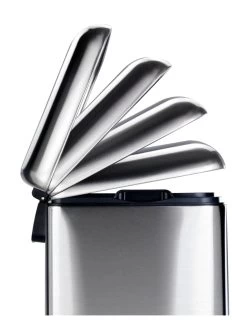 Wenko Treteimer Studio Easy-Close Duo Edelstahl 2 X 12 L In Schwarz 22 Wenko Treteimer Studio Easy-Close Duo Edelstahl 2 X 12 L In Schwarz -Petromax Store wenko treteimer studio easy close duo edelstahl 2 x 12 l in schwarz 6