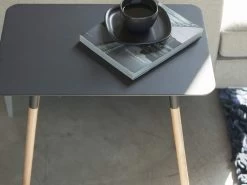 Yamazaki Beistelltisch Plain 45x50x30cm In Schwarz -Petromax Store yamazaki beistelltisch plain 45x50x30cm in schwarz 2