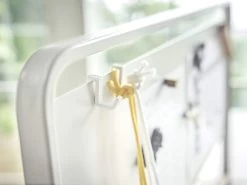 Yamazaki Kinder-Garderobenständer Tower 68,5x135x29 Cm In Weiß -Petromax Store yamazaki kinder garderobenstander tower 68 5x135x29 cm in weiss 7